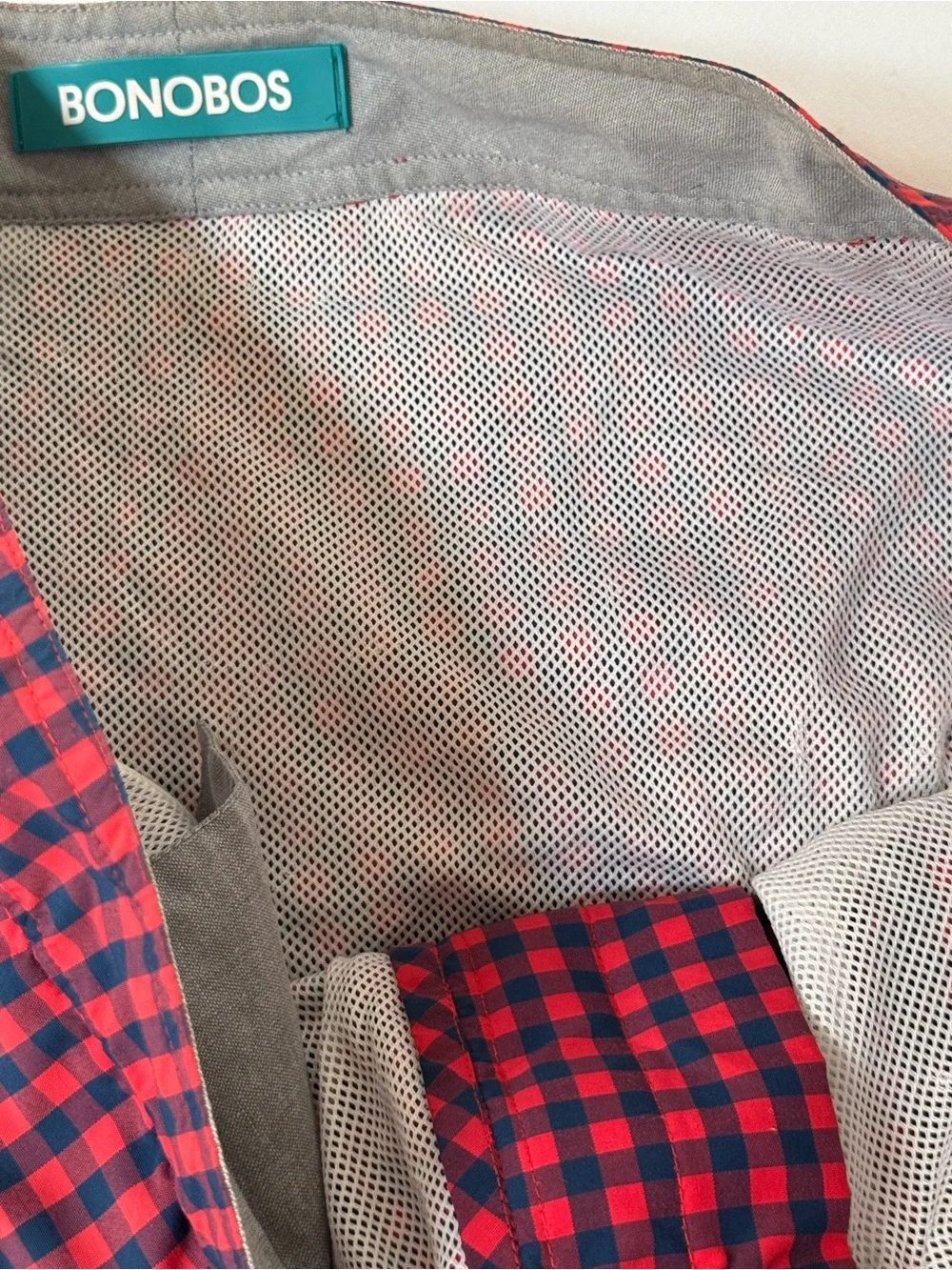 BONOBOS Swim Red Blue Gingham Lined 32 x 6.5